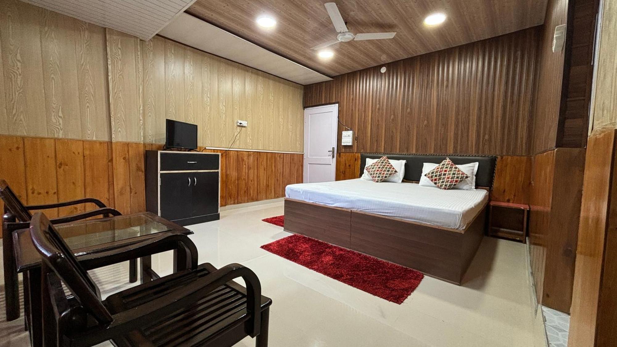 Hotel Ekant Lodge Мак-Леод-Гейндж Экстерьер фото